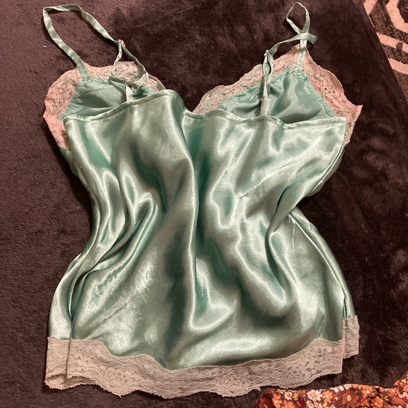 magazine top with lace - Picture 2 of 3